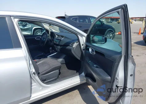 2017 Nissan Sentra Sv z USA, uszkodzony, nr VIN 3N1AB7AP3HY335793